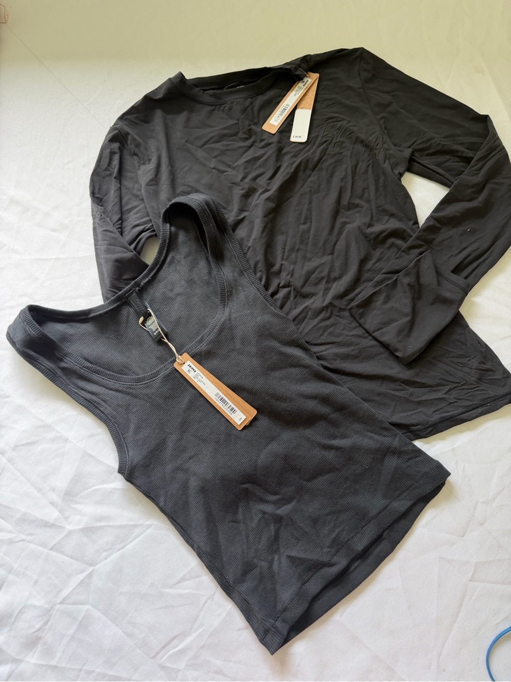 SKIMS Small Top Lot